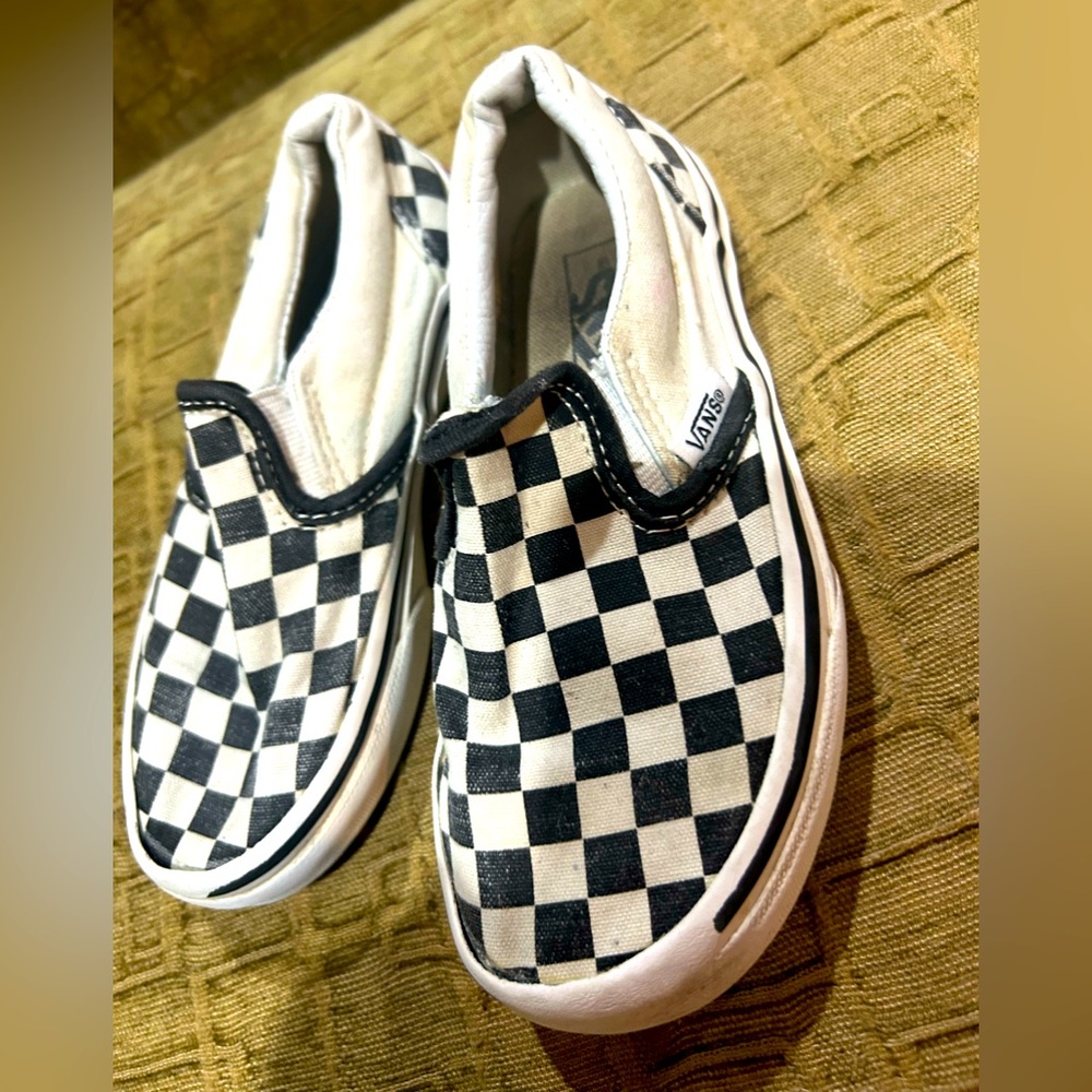 Vans size 3 great condition OLD SKOOL